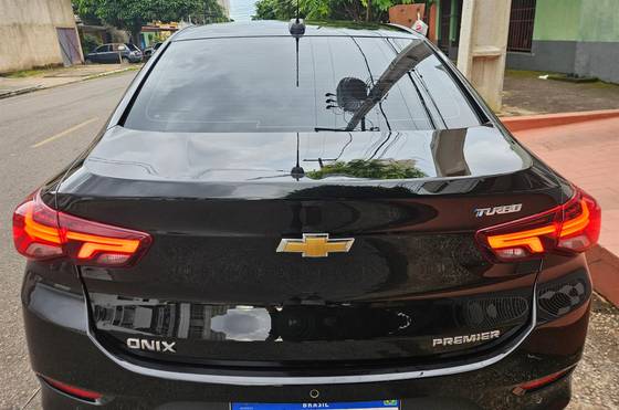 CHEVROLET ONIX 1.0 TURBO FLEX PLUS PREMIER AUTOMÁTICO